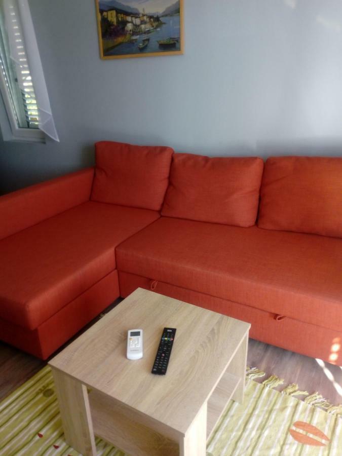 Mendula Apartment ปาโกชตาเน ภายนอก รูปภาพ